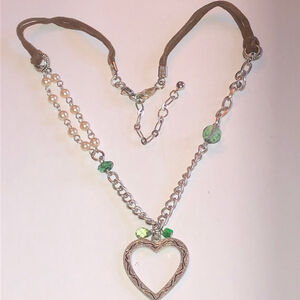 American Eagle AE Boho Brown Silver Tone Beaded Heart Pendant Necklace